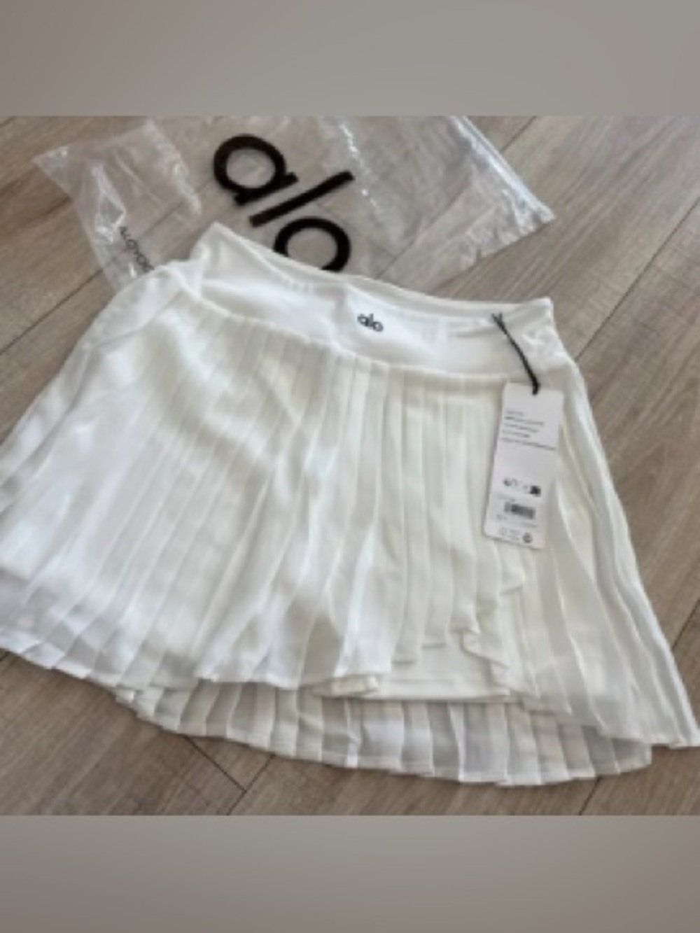 ALO Yoga White Pleated Skater Skirt